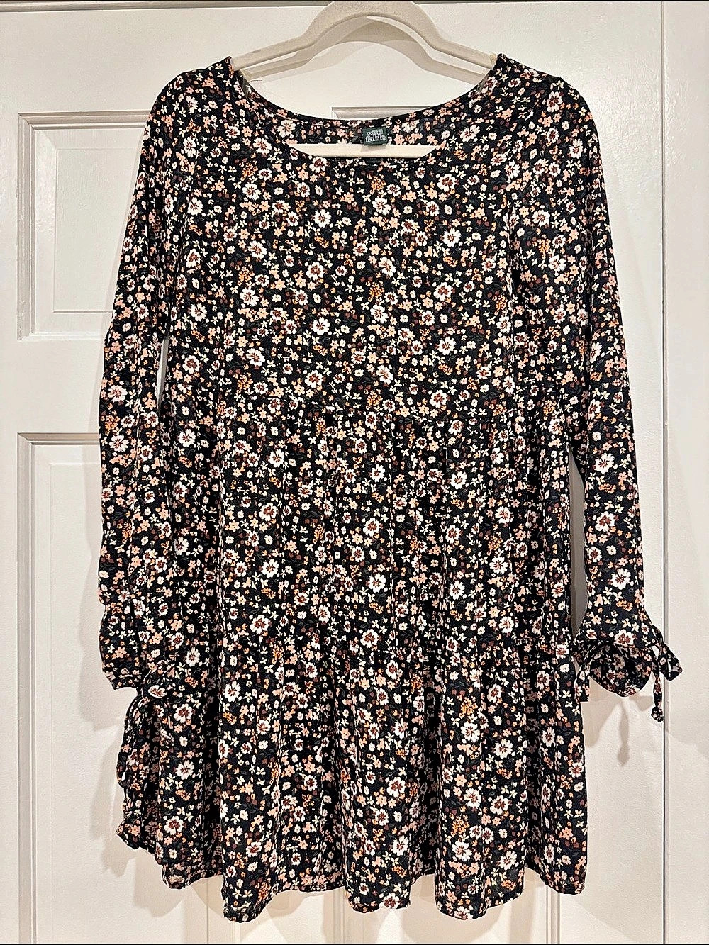 Wild Fable Floral Mini Dress in Black & Pink Size XS